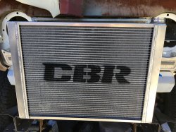 cbr-radiator-fj55-off-road-action-1.jpg